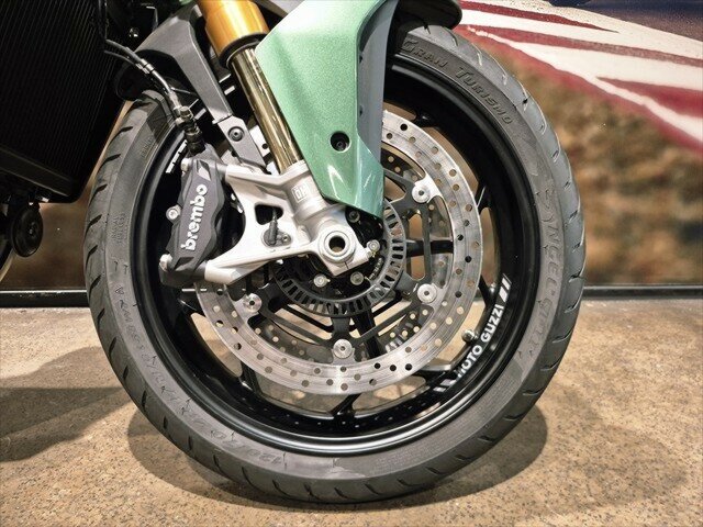 2023 MOTO GUZZI V100 MANDELLO ROAD