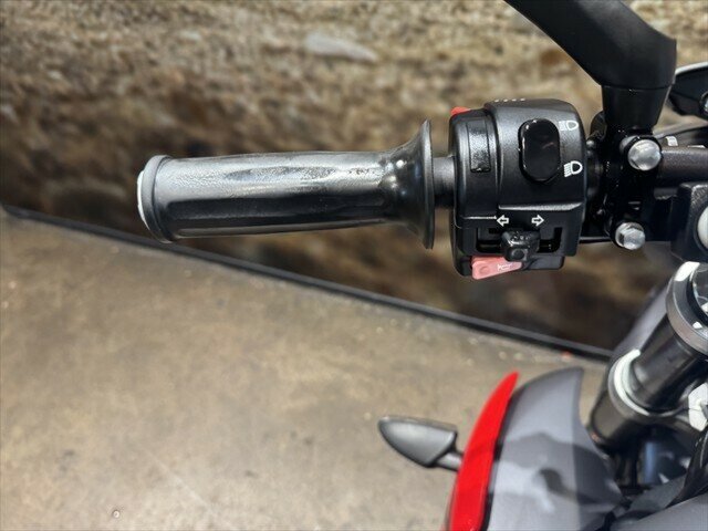 2014 TRIUMPH STREET TRIPLE R ROAD
