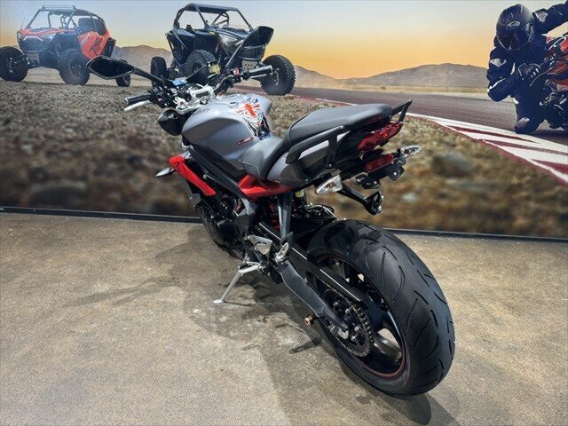 2014 TRIUMPH STREET TRIPLE R ROAD
