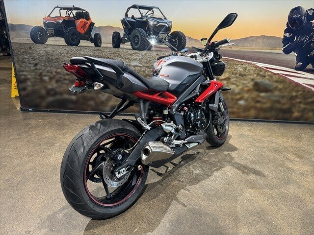 2014 TRIUMPH STREET TRIPLE R ROAD