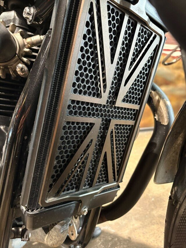2021 TRIUMPH BONNEVILLE BOBBER ROAD