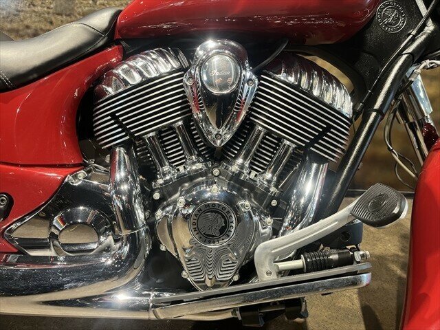 2013 INDIAN CHIEF CLASSIC CRUISER