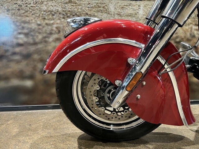 2013 INDIAN CHIEF CLASSIC CRUISER