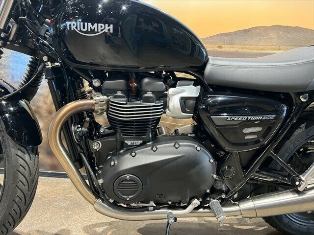 2022 TRIUMPH BONNEVILLE SPEED TWIN ROAD