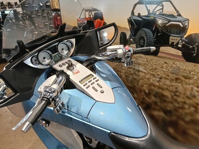 2010 VICTORY VISION TOUR PREMIUM CRUISER