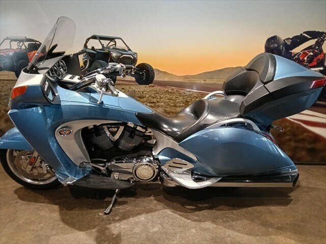 2010 VICTORY VISION TOUR PREMIUM CRUISER