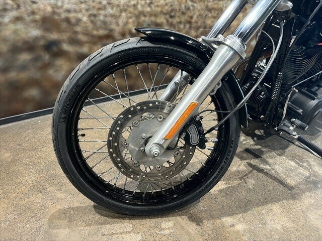 2015 HARLEY-DAVIDSON FXDWG WIDE GLIDE CRUISER