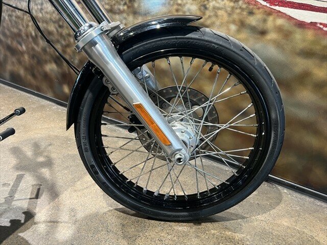 2015 HARLEY-DAVIDSON FXDWG WIDE GLIDE CRUISER