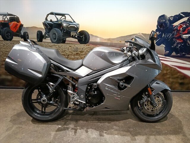2009 TRIUMPH SPRINT ST SPORTS