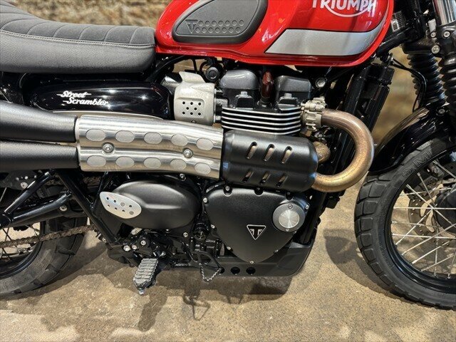 2018 TRIUMPH STREET SCRAMBLER ROAD