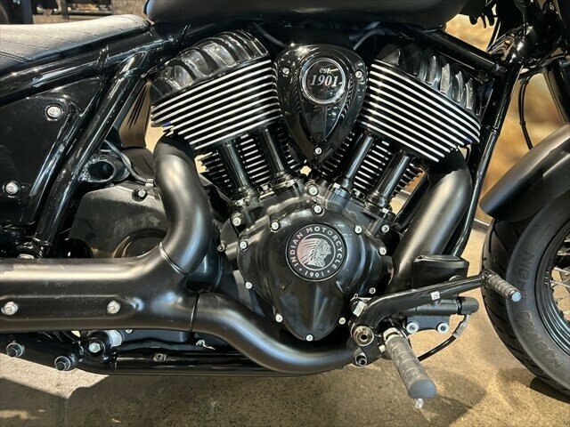 2023 INDIAN CHIEF BOBBER DARK HORSE TOURER