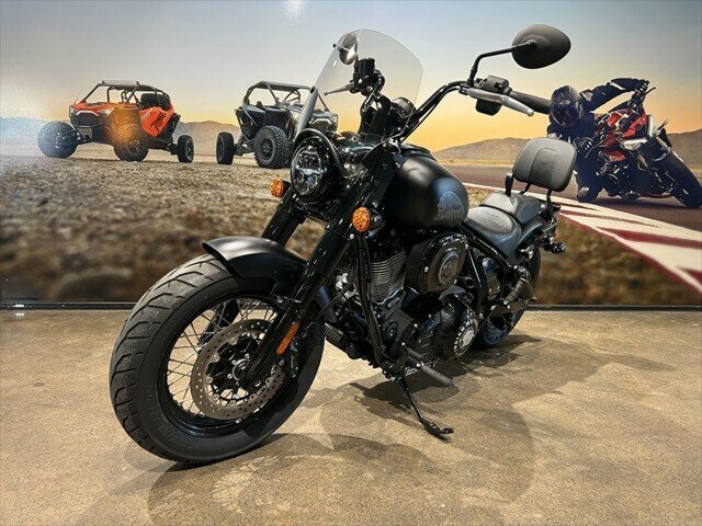 2023 INDIAN CHIEF BOBBER DARK HORSE TOURER