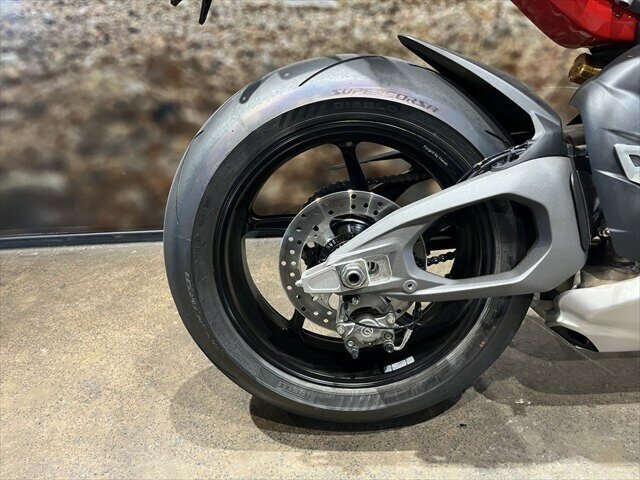 2024 DUCATI PANIGALE V4 SPORTS