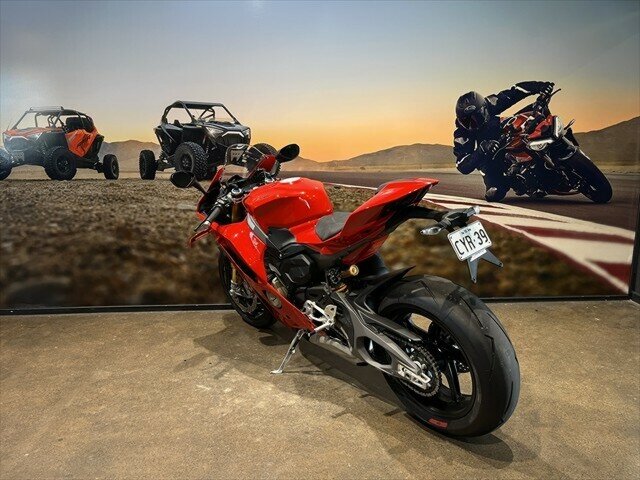 2024 DUCATI PANIGALE V4 SPORTS