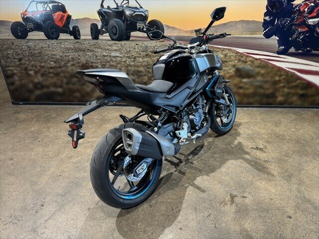 2025 CF MOTO 450 NK ROAD