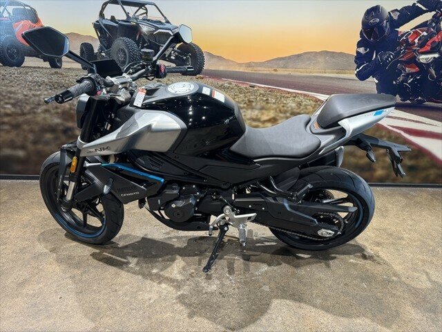 2025 CF MOTO 450 NK ROAD