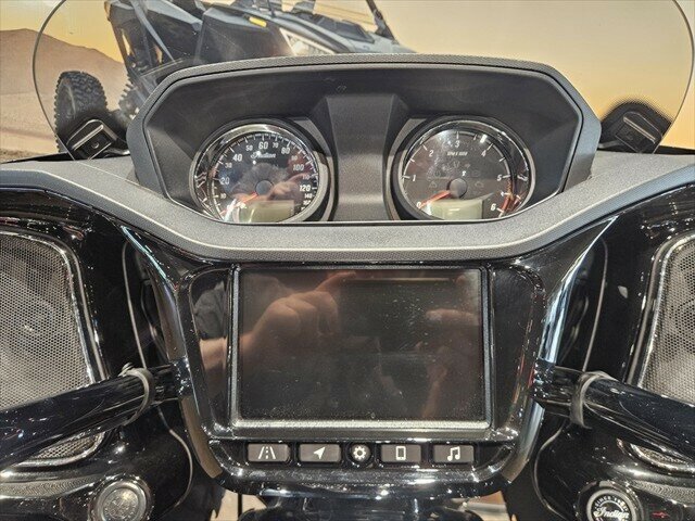 2021 INDIAN CHALLENGER LIMITED ROAD