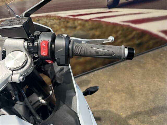 2024 TRIUMPH DAYTONA 660 (LAMS) ROAD
