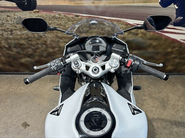 2024 TRIUMPH DAYTONA 660 (LAMS) ROAD
