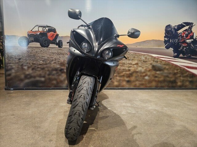 2010 YAMAHA YZF-R1 SPORTS