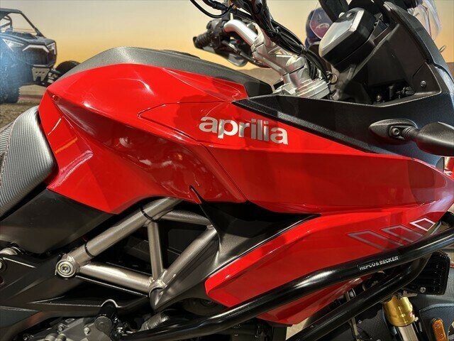 2014 APRILIA CAPONORD 1200 DUAL SPORTS
