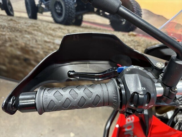 2014 APRILIA CAPONORD 1200 DUAL SPORTS