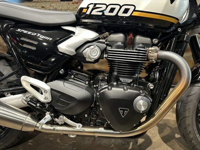 2024 TRIUMPH SPEED TWIN 1200 ROAD