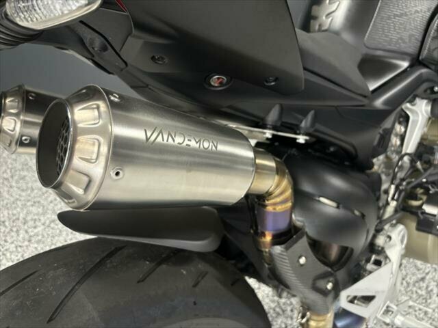 2022 DUCATI STREETFIGHTER V4 S SPORTS