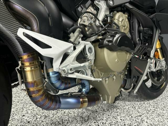2022 DUCATI STREETFIGHTER V4 S SPORTS