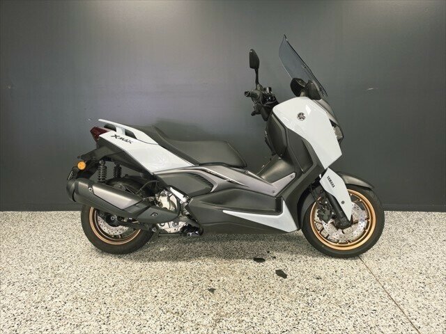 2024 YAMAHA XMAX 300 LAMS SCOOTER