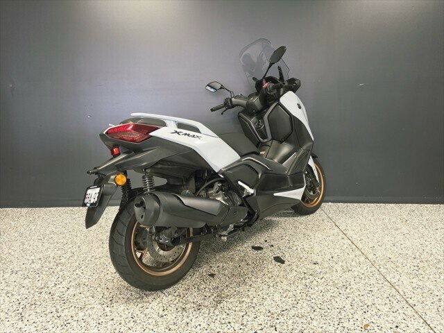 2024 YAMAHA XMAX 300 LAMS SCOOTER