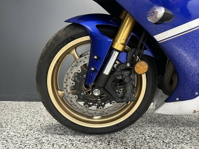 2011 YAMAHA YZF-R1 SPORTS