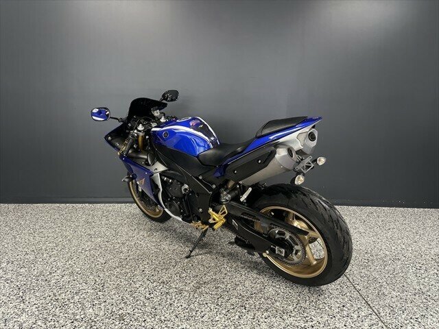 2011 YAMAHA YZF-R1 SPORTS