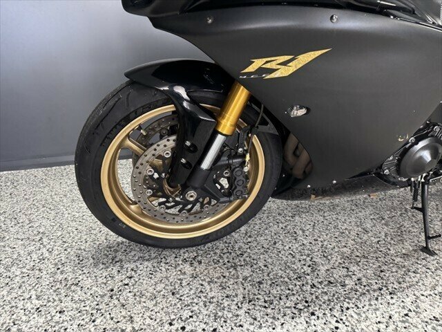 2009 YAMAHA YZF-R1 SPORTS