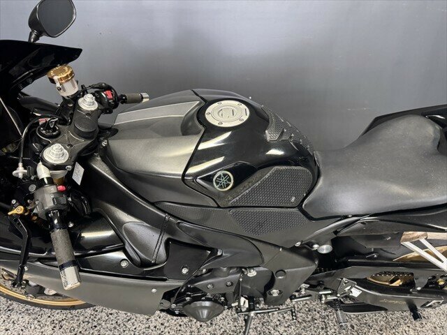 2009 YAMAHA YZF-R1 SPORTS