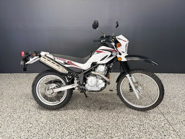 2010 YAMAHA XT250 TRAIL