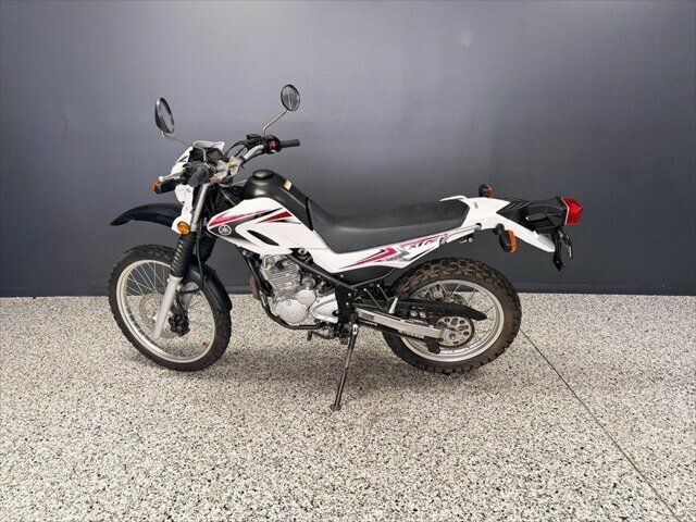 2010 YAMAHA XT250 TRAIL