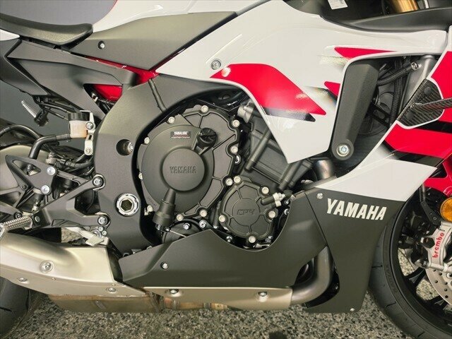2026 YAMAHA YZF-R1 70TH ANNIVERSARY SPORTS
