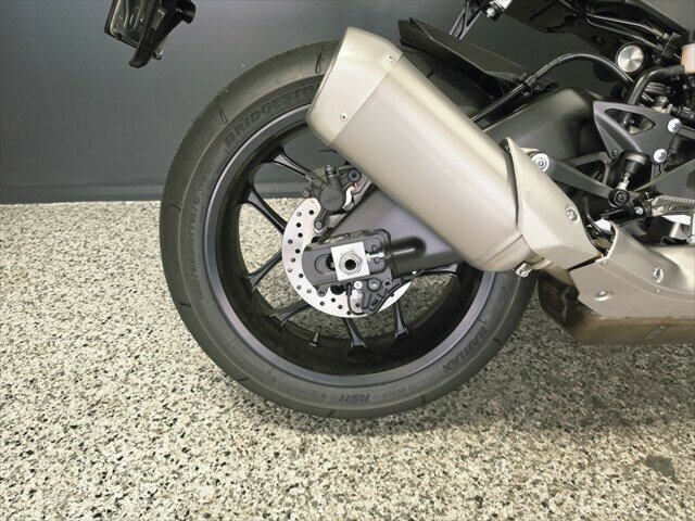2026 YAMAHA YZF-R1 70TH ANNIVERSARY SPORTS