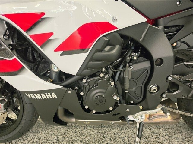 2026 YAMAHA YZF-R1 70TH ANNIVERSARY SPORTS