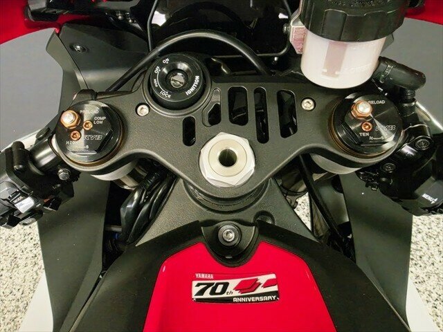 2026 YAMAHA YZF-R1 70TH ANNIVERSARY SPORTS