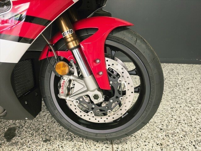2026 YAMAHA YZF-R1 70TH ANNIVERSARY SPORTS