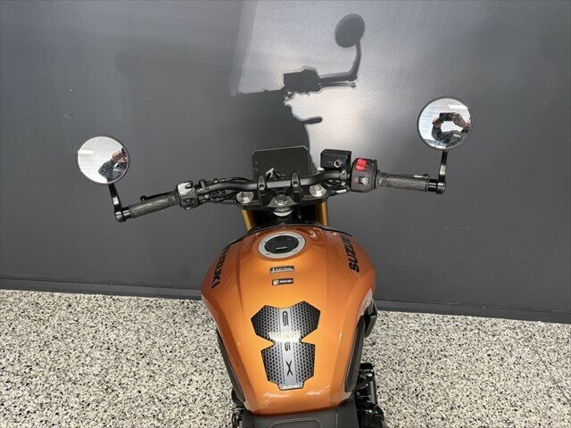 2025 SUZUKI GSX-8T ROAD