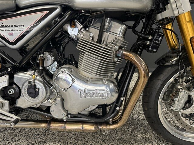 2018 NORTON COMMANDO 961 CAFE RACER ROAD