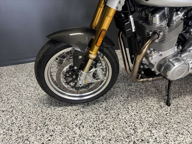 2018 NORTON COMMANDO 961 CAFE RACER ROAD