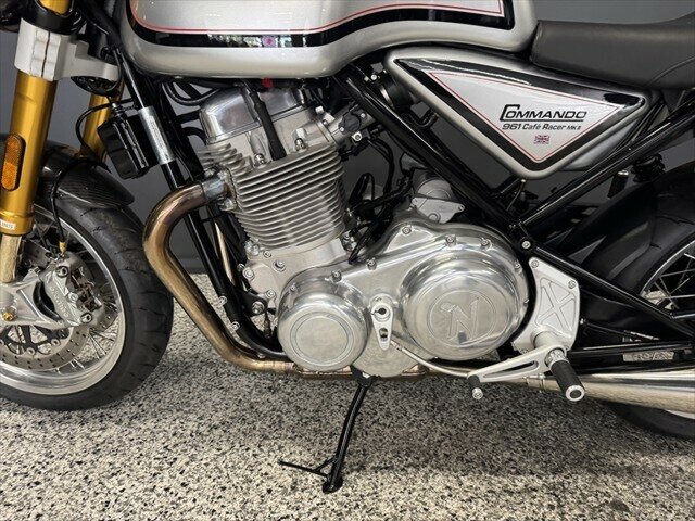2018 NORTON COMMANDO 961 CAFE RACER ROAD