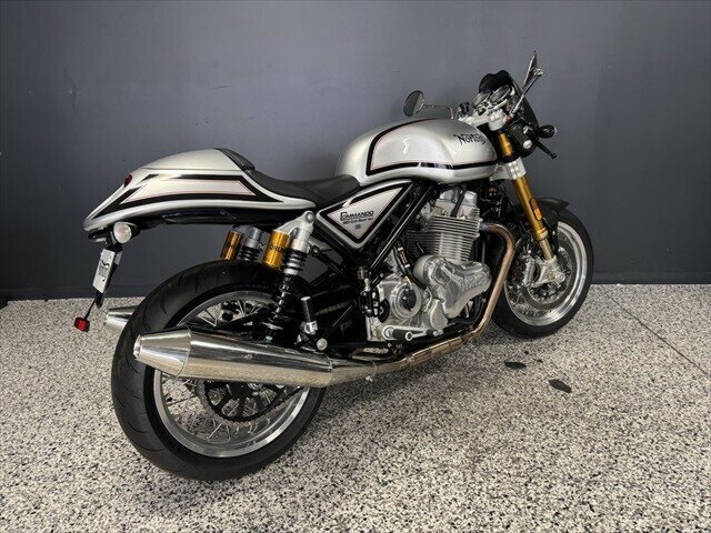 2018 NORTON COMMANDO 961 CAFE RACER ROAD