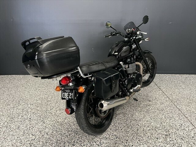2015 TRIUMPH BONNEVILLE T100 BLACK ROAD