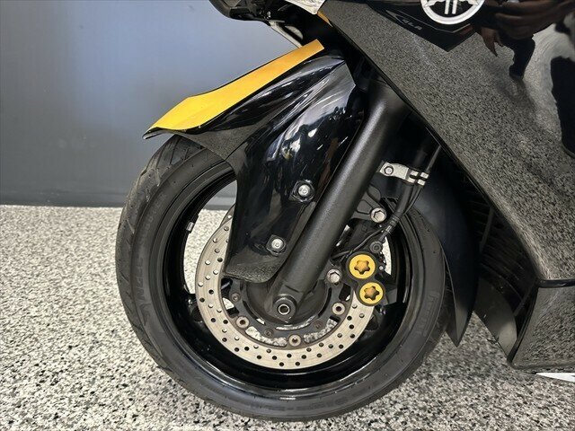 2010 YAMAHA TMAX 500 (XP500) SCOOTER