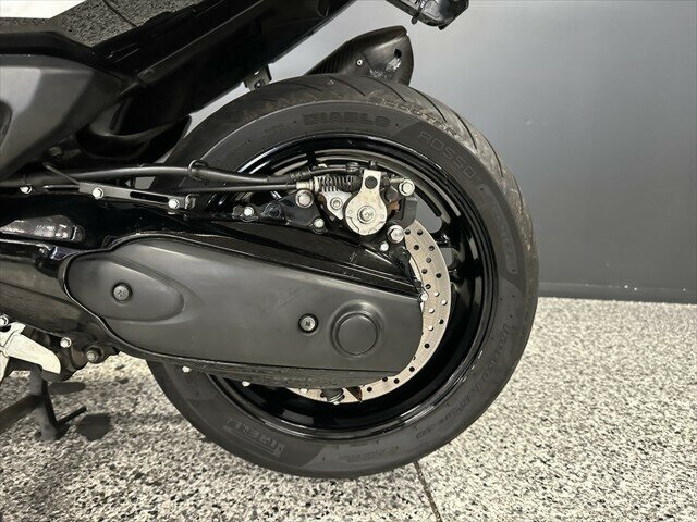 2010 YAMAHA TMAX 500 (XP500) SCOOTER